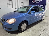 Volkswagen - polo - 1.4-16v optive - 35-zj-tk - afbeelding 1 van  16