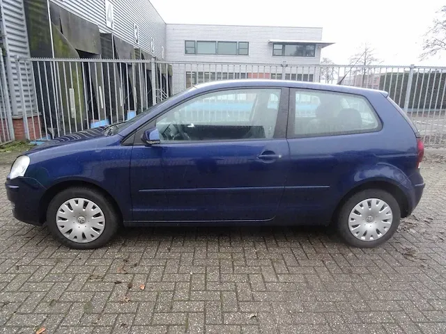 Volkswagen - polo - 1.4-16v optive - personenauto - afbeelding 12 van  31