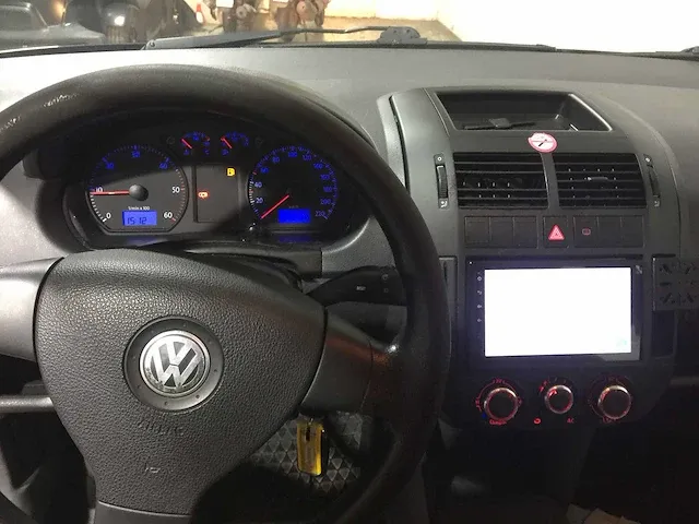 Volkswagen - polo - 1.4 tdi comfl. bluem - 95-gkf-6 - afbeelding 2 van  23