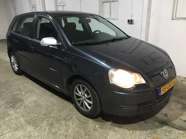 Volkswagen - polo - 1.4 tdi comfl. bluem - 95-gkf-6 - afbeelding 21 van  23