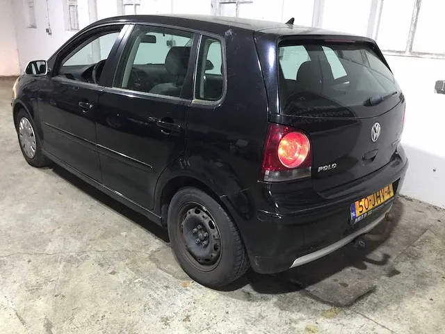 Volkswagen - polo - 1.4 tdi trendl bluem - 50-jhv-4 - afbeelding 13 van  19