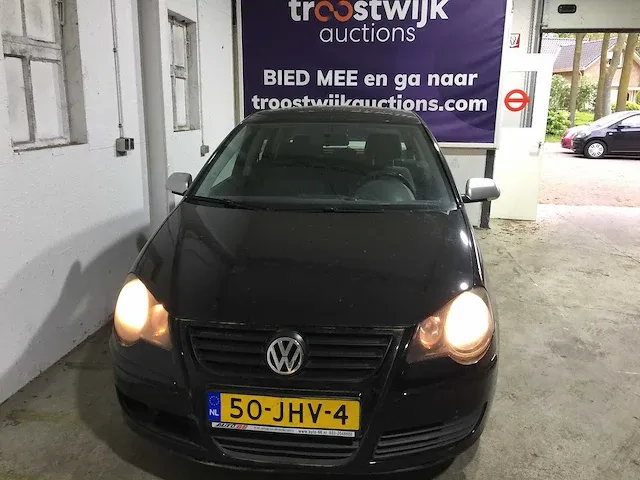 Volkswagen - polo - 1.4 tdi trendl bluem - 50-jhv-4 - afbeelding 18 van  19