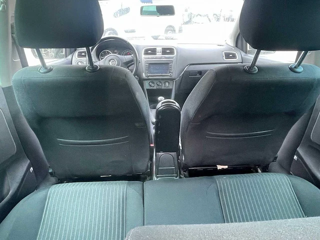 Volkswagen - polo - 1.6 tdi highline - personenauto - afbeelding 14 van  22