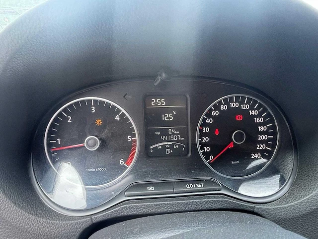 Volkswagen - polo - 1.6 tdi highline - personenauto - afbeelding 20 van  22
