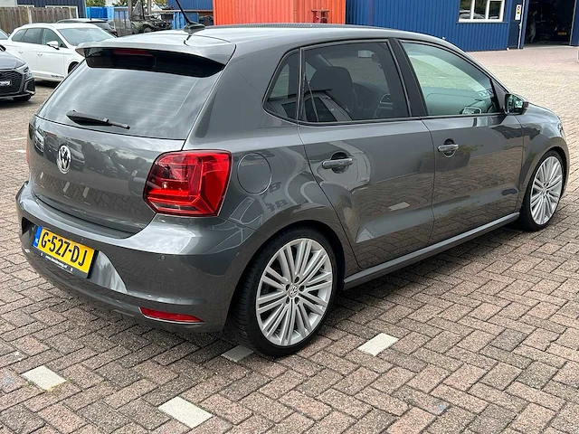 Volkswagen - polo - 90pk tdi highline - personenauto - afbeelding 11 van  17