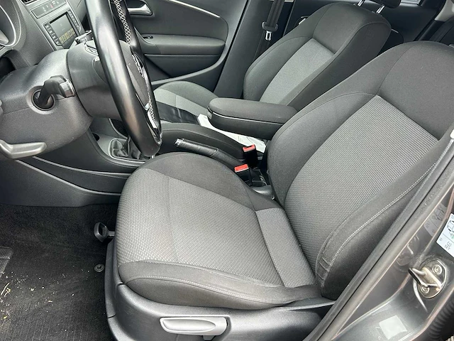 Volkswagen - polo - 90pk tdi highline - personenauto - afbeelding 16 van  17