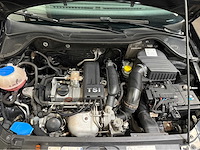 Volkswagen - polo - personenauto - 2012 - afbeelding 15 van  27