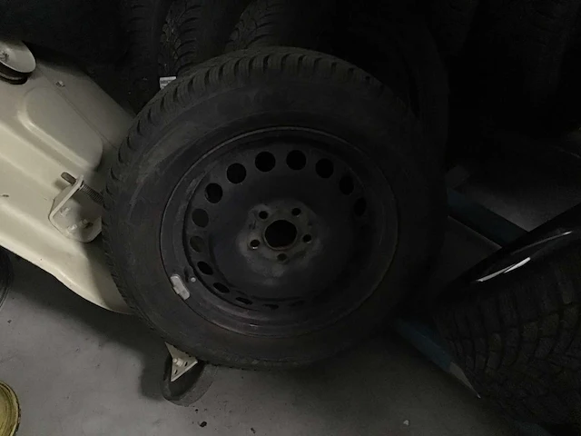 Volkswagen - polo - velg (4x) - afbeelding 1 van  5