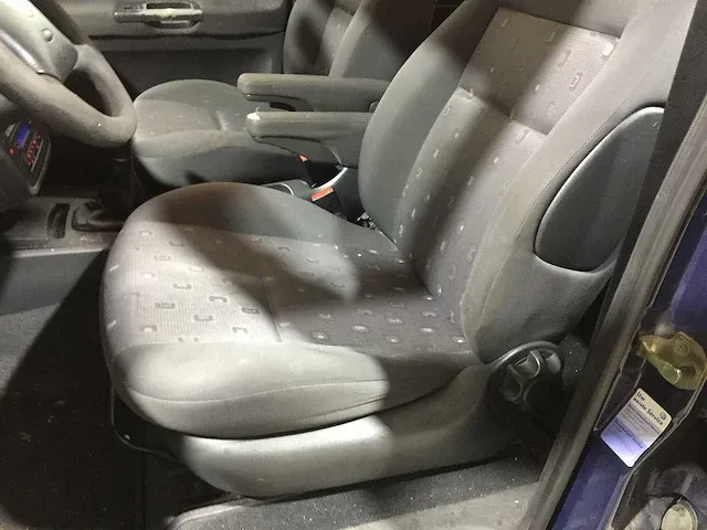 Volkswagen - sharan - 2.0 - 24-sn-bz - afbeelding 16 van  19