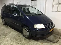 Volkswagen - sharan - 2.0 - 24-sn-bz - afbeelding 7 van  19