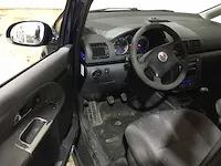 Volkswagen - sharan - 2.0 - 24-sn-bz - afbeelding 9 van  19