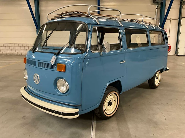 Volkswagen - t2 - car - 1978 - afbeelding 1 van  26