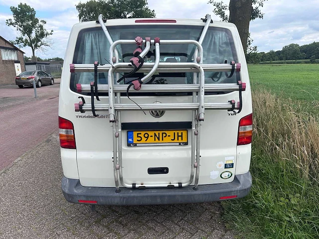 Volkswagen - t5 - kampeerwagen - 59-np-jh - afbeelding 13 van  18