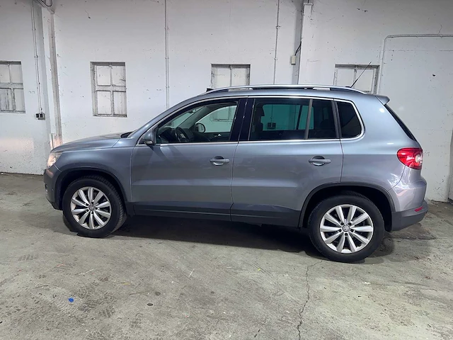 Volkswagen - tiguan - 1.4 tsi sport & style - 48-lns-6 - afbeelding 2 van  22
