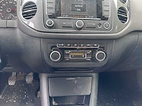 Volkswagen - tiguan - 1.4 tsi sport & style - car - afbeelding 14 van  19