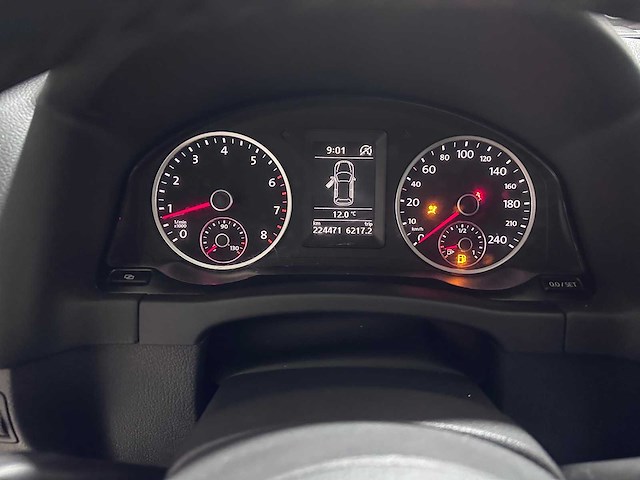 Volkswagen - tiguan - 1.4 tsi sport&style - k-491-nz - afbeelding 2 van  22