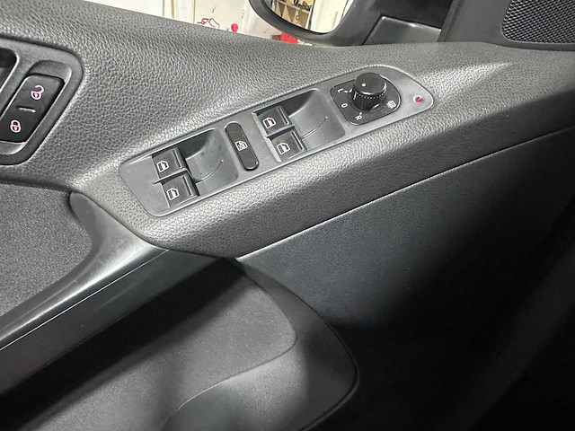 Volkswagen - tiguan - 1.4 tsi sport&style - k-491-nz - afbeelding 3 van  22