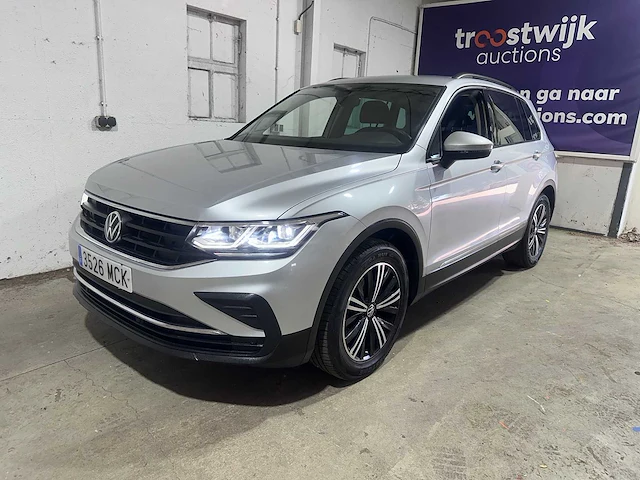 Volkswagen - tiguan - 1.5 tsi dsg 2022- spaanse papieren - afbeelding 1 van  22