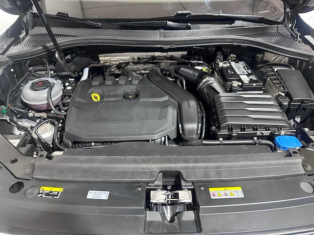 Volkswagen - tiguan - 1.5 tsi dsg 2022- spaanse papieren - afbeelding 15 van  22