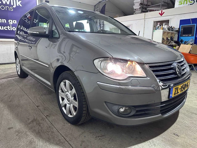 Volkswagen - touran - 1.4 tsi highline dsg - zl-150-g - afbeelding 19 van  22