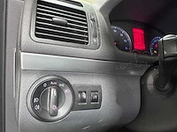 Volkswagen - touran - 1.4 tsi highline dsg - zl-150-g - afbeelding 4 van  22