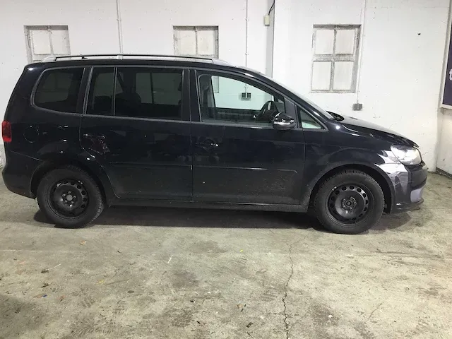 Volkswagen - touran - 1.6 tdi dsg comfortline - 56-rjj-9 - afbeelding 22 van  25