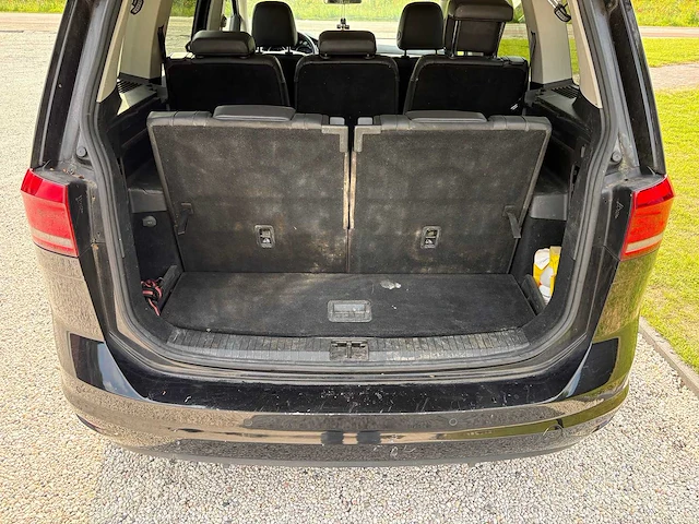 Volkswagen - touran - 1.6 tdi scr con s 7p - n-319-zf - 2018 - afbeelding 21 van  30