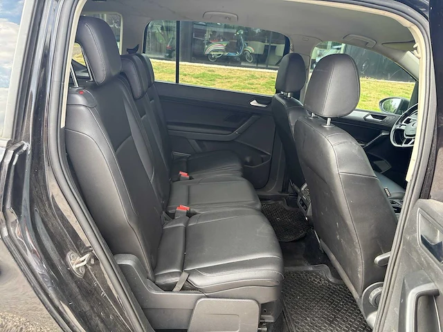 Volkswagen - touran - 1.6 tdi scr con s 7p - n-319-zf - 2018 - afbeelding 27 van  30