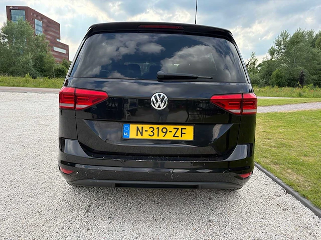Volkswagen - touran - 1.6 tdi scr con s 7p - n-319-zf - 2018 - afbeelding 4 van  30