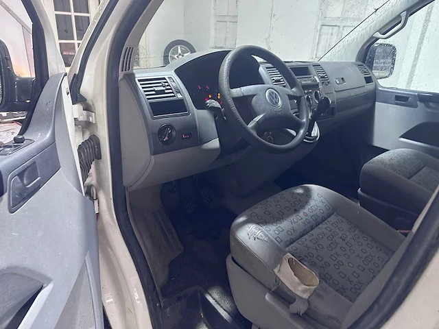 Volkswagen - transporter - 1.9 tdi 300 t800 - 29-bz-lr - afbeelding 17 van  17