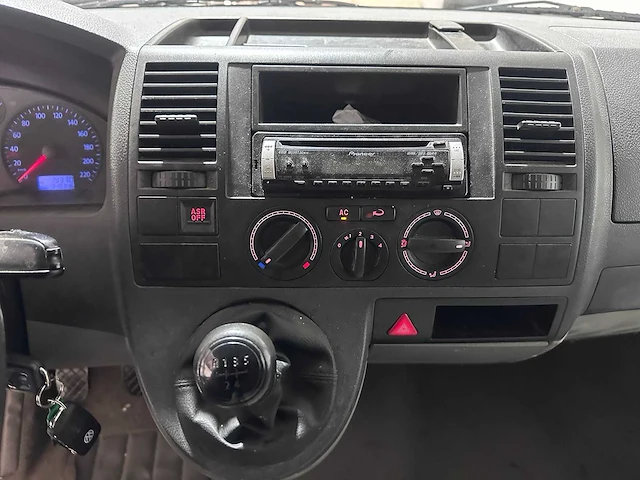 Volkswagen - transporter - 1.9 tdi 300 t800 - 55-vjg-5 - afbeelding 5 van  18