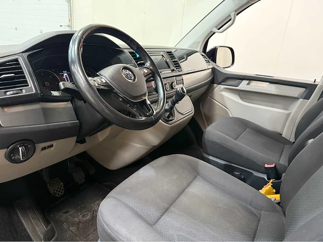 Volkswagen - transporter - 2.0 tdi 150 pk - dubbelcabine - koelwagen - bedrijfswagen - 2018 - afbeelding 7 van  32