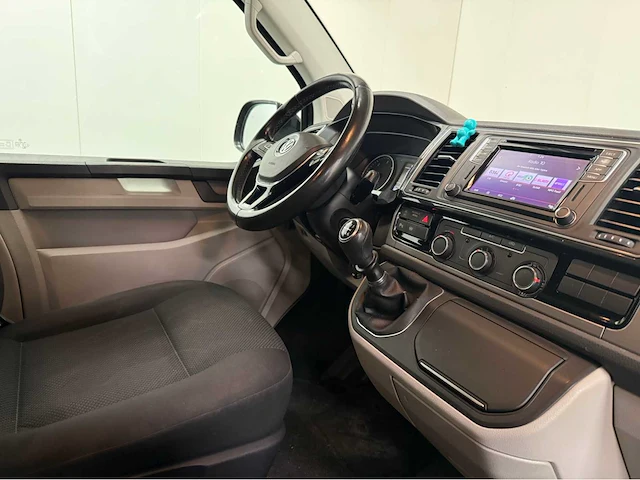 Volkswagen - transporter - 2.0 tdi 150 pk - dubbelcabine - koelwagen - bedrijfswagen - 2018 - afbeelding 8 van  32