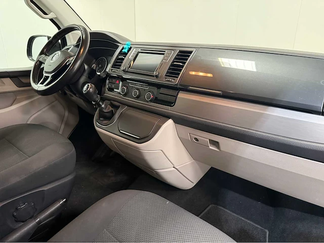 Volkswagen - transporter - 2.0 tdi 150 pk - dubbelcabine - koelwagen - bedrijfswagen - 2018 - afbeelding 10 van  32