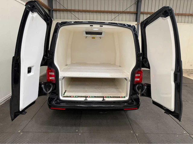 Volkswagen - transporter - 2.0 tdi 150 pk - dubbelcabine - koelwagen - bedrijfswagen - 2018 - afbeelding 21 van  32