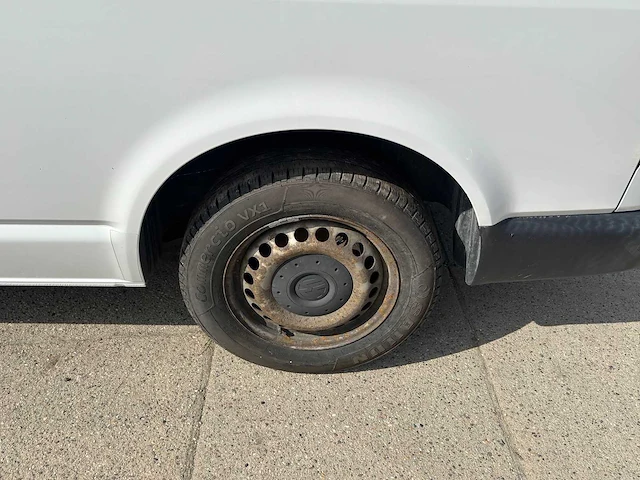 Volkswagen - transporter - 2.0 tdi l1h1 economy - 2019 - van - afbeelding 2 van  25