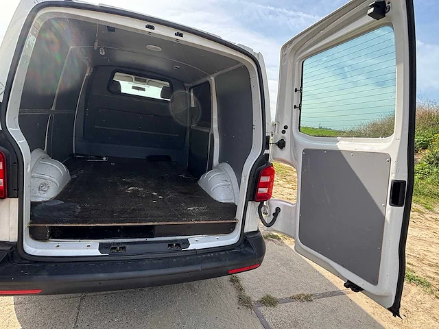Volkswagen - transporter - 2.0 tdi l1h1 economy - 2019 - van - afbeelding 9 van  25