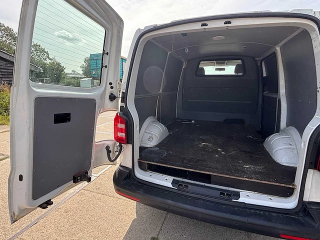 Volkswagen - transporter - 2.0 tdi l1h1 economy - 2019 - van - afbeelding 10 van  25