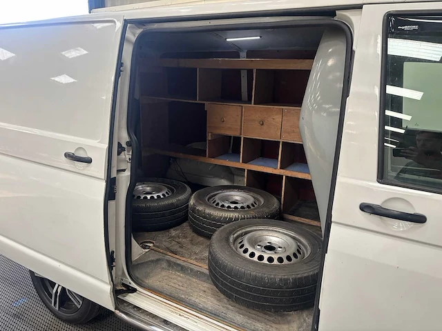 Volkswagen - transporter - 2.0 tdi l1h1 t1000ba 2013 - van - afbeelding 31 van  31
