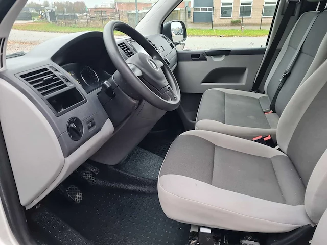 Volkswagen - transporter - 2.0 tdi l1h1 t800ba. - vp-638-v - afbeelding 2 van  12