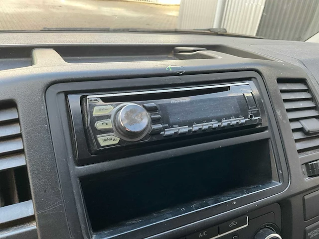 Volkswagen - transporter - 2.0 tdi l2h1 bm baseline - bedrijfswagen - afbeelding 2 van  22