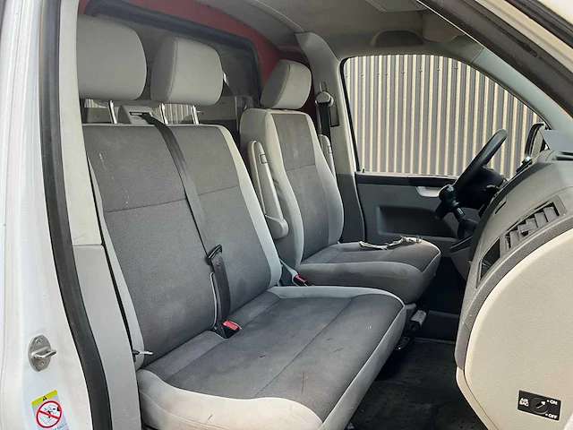 Volkswagen - transporter - 2.0 tdi l2h1 bm baseline - bedrijfswagen - afbeelding 6 van  22