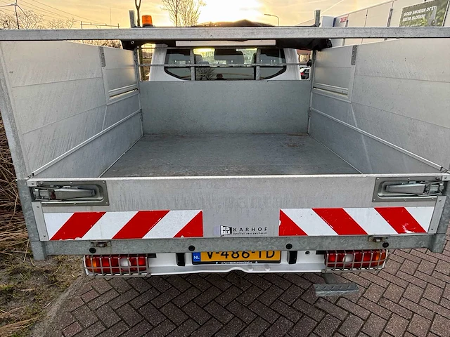 Volkswagen - transporter - 2.0 tdi l2h1 dc - 2018 - van - afbeelding 19 van  35