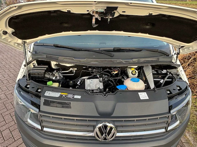 Volkswagen - transporter - 2.0 tdi l2h1 dc - 2018 - van - afbeelding 27 van  35