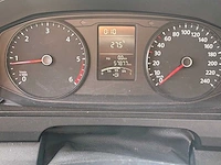 Volkswagen - transporter - 2.0 tdi l2h1 dc - 2018 - van - afbeelding 33 van  35