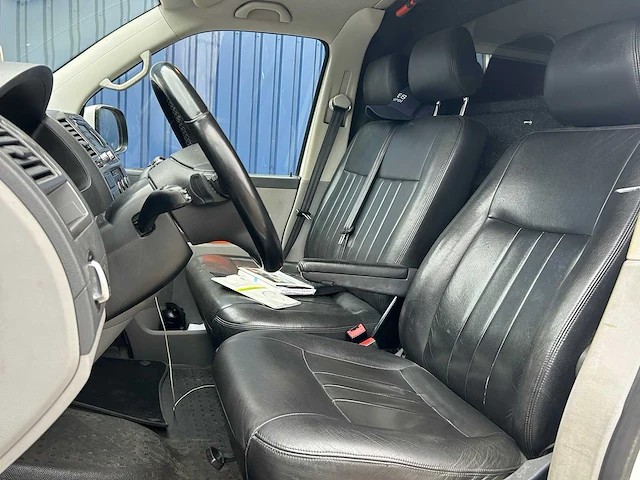 Volkswagen - transporter - 2.0 tdi l2h1 highline - bedrijfswagen - afbeelding 4 van  20