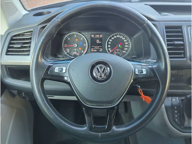 Volkswagen - transporter - 2.0 tdi l2h2 highline - van | vs-667-d - afbeelding 13 van  22