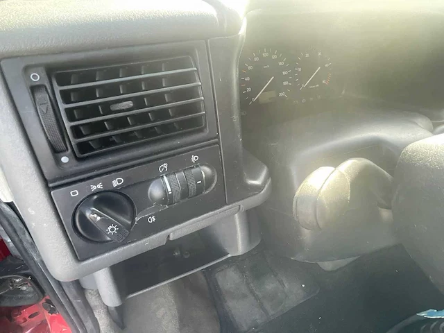 Volkswagen - transporter - 2.5 tdi 292 dc - bedrijfswagen - afbeelding 17 van  26
