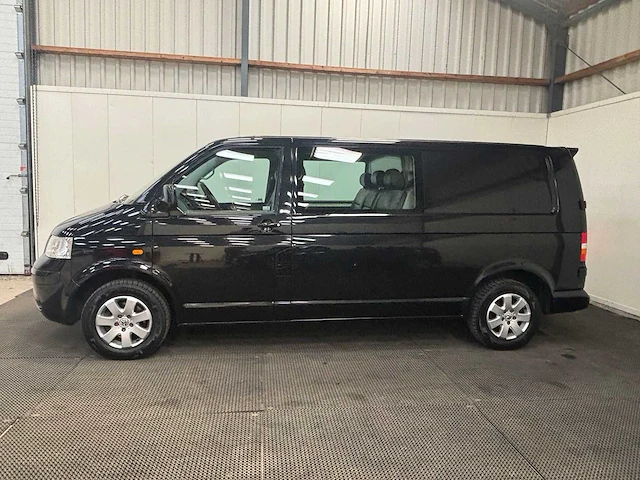 Volkswagen - transporter - 2.5 tdi 340 dc - 2007 - van - afbeelding 12 van  27