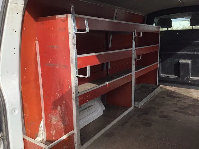 Volkswagen - transporter - bedrijfswagen - afbeelding 7 van  18
